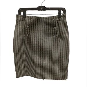 H&M Houndstooth pencil skirt womens size US 8 EU 40 tan black button accents EUC